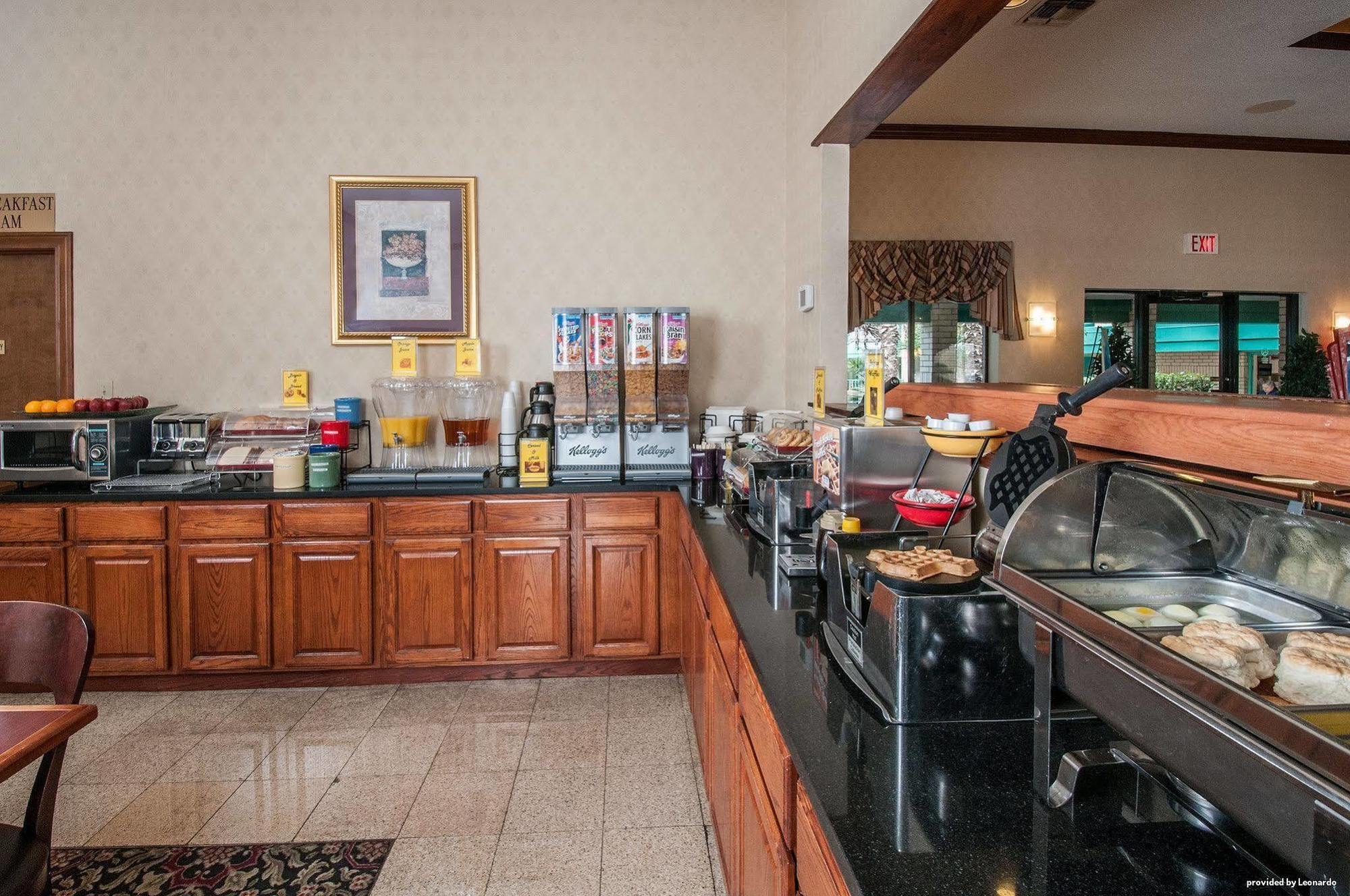 Best Western Near Lackland Afb Seaworld San Antonio Eksteriør bilde